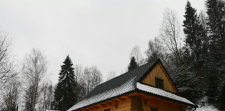 Legalność domku drewnianego bez pozwolenia – o czym należy wiedzieć?