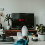 True-Crime-Dlaczego-tak-bardzo-uwielbiamy-ogladac-mroczne-dokumenty-na-Netflixie