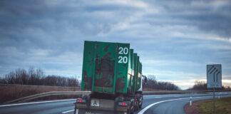 Etruck w praktyce – jak przygotować firmę do wdrożenia elektrycznej ciężarówki?