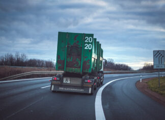 Etruck w praktyce – jak przygotować firmę do wdrożenia elektrycznej ciężarówki?