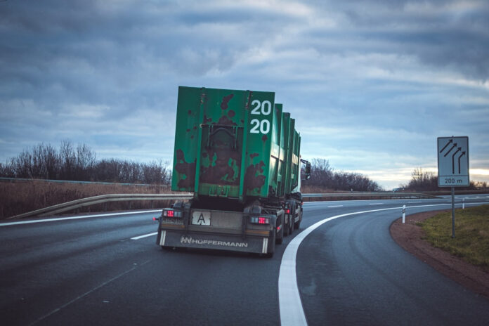 Etruck w praktyce – jak przygotować firmę do wdrożenia elektrycznej ciężarówki?